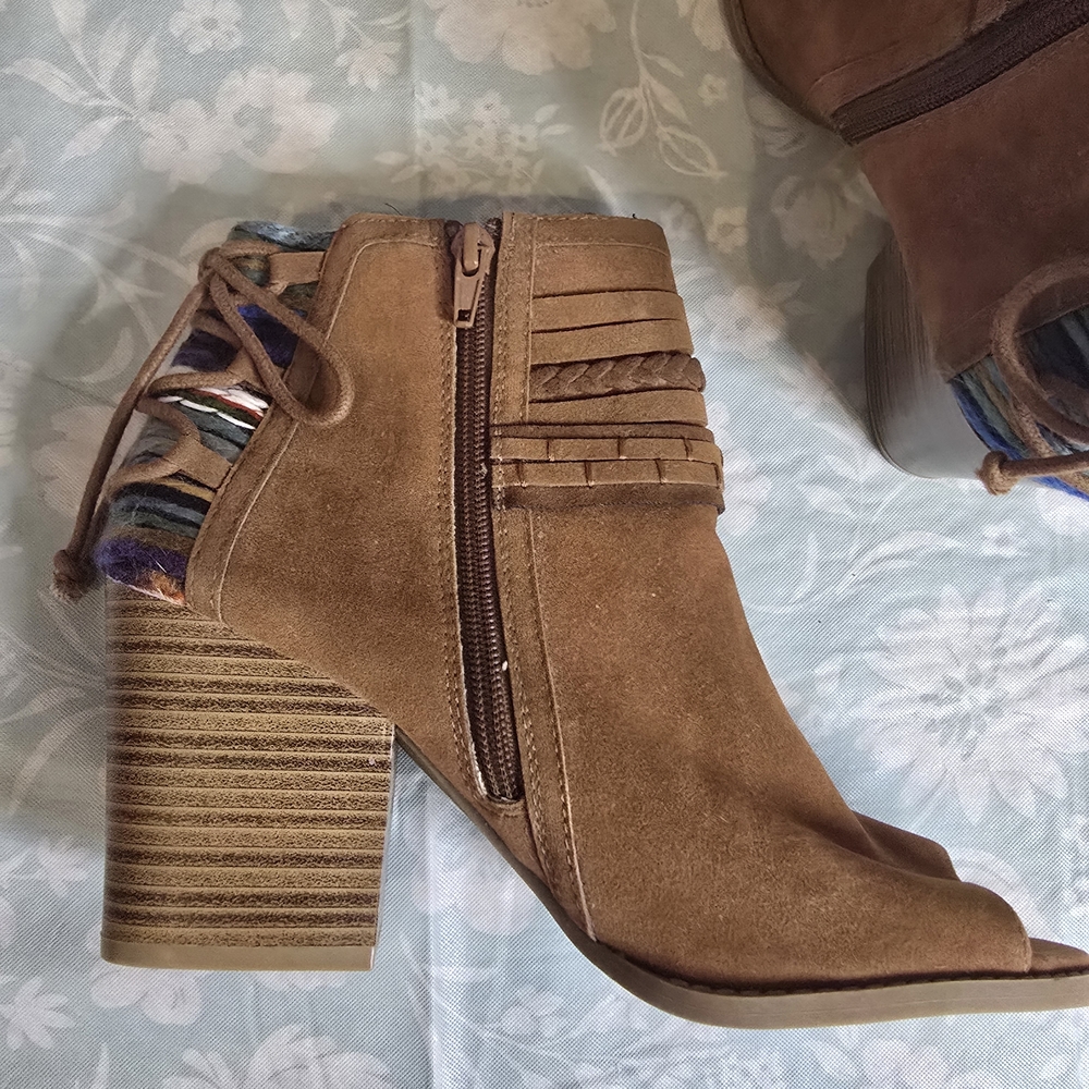 Rampage Tan Ankle Boots with Colorful Accents Open Toe Boho Size 8 - Picture 4 of 10